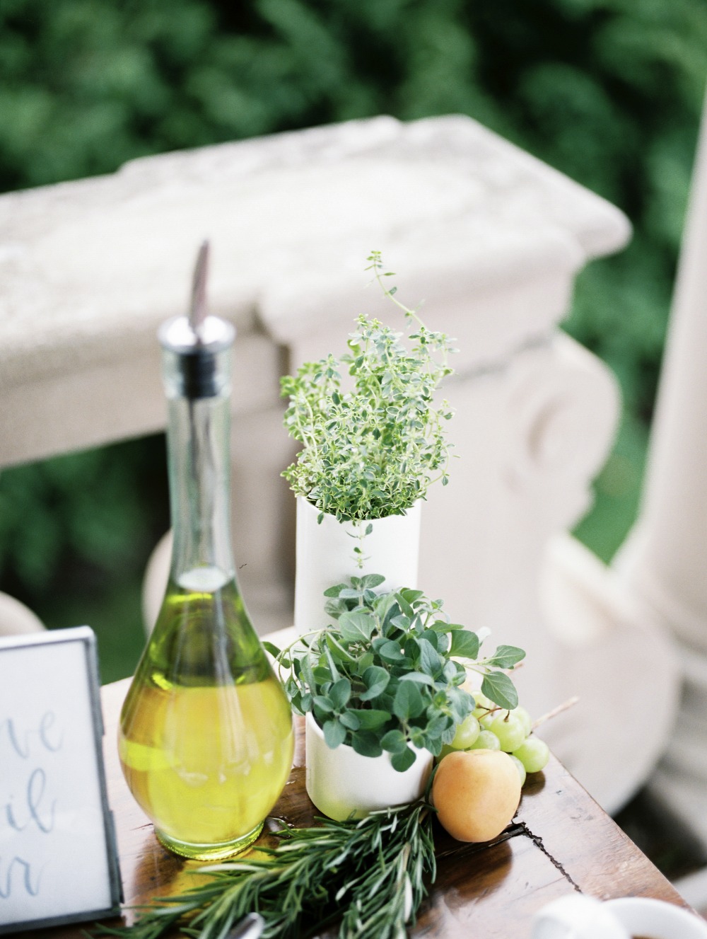 villa-terrace-is-an-italian-wedding