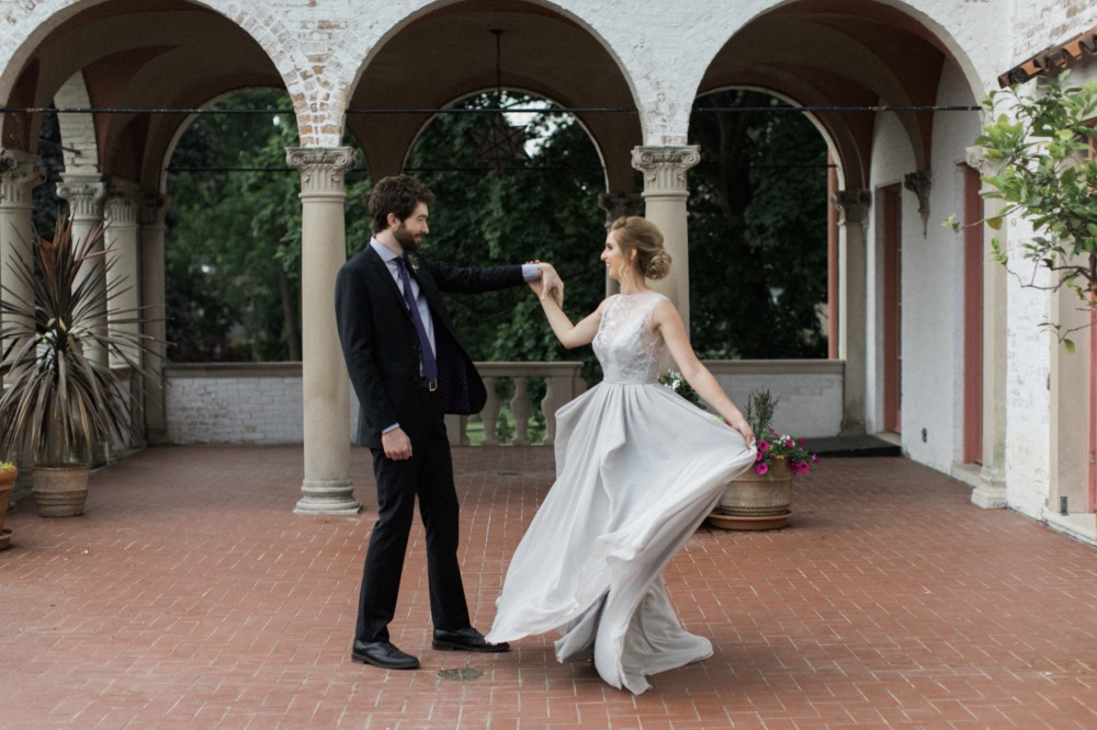 villa-terrace-is-an-italian-wedding