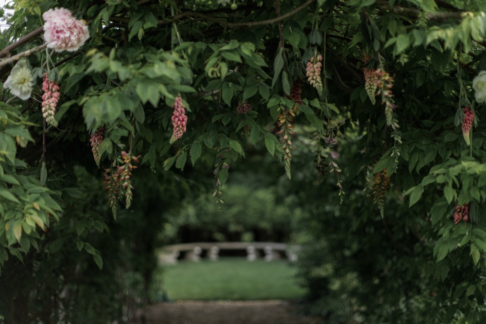 villa-terrace-is-an-italian-wedding