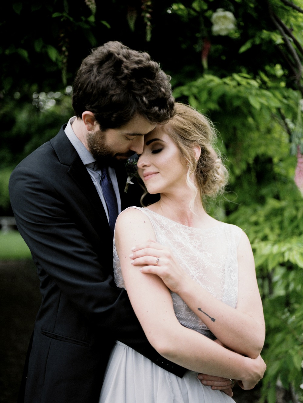 villa-terrace-is-an-italian-wedding