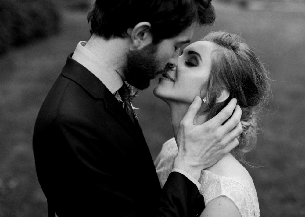 villa-terrace-is-an-italian-wedding