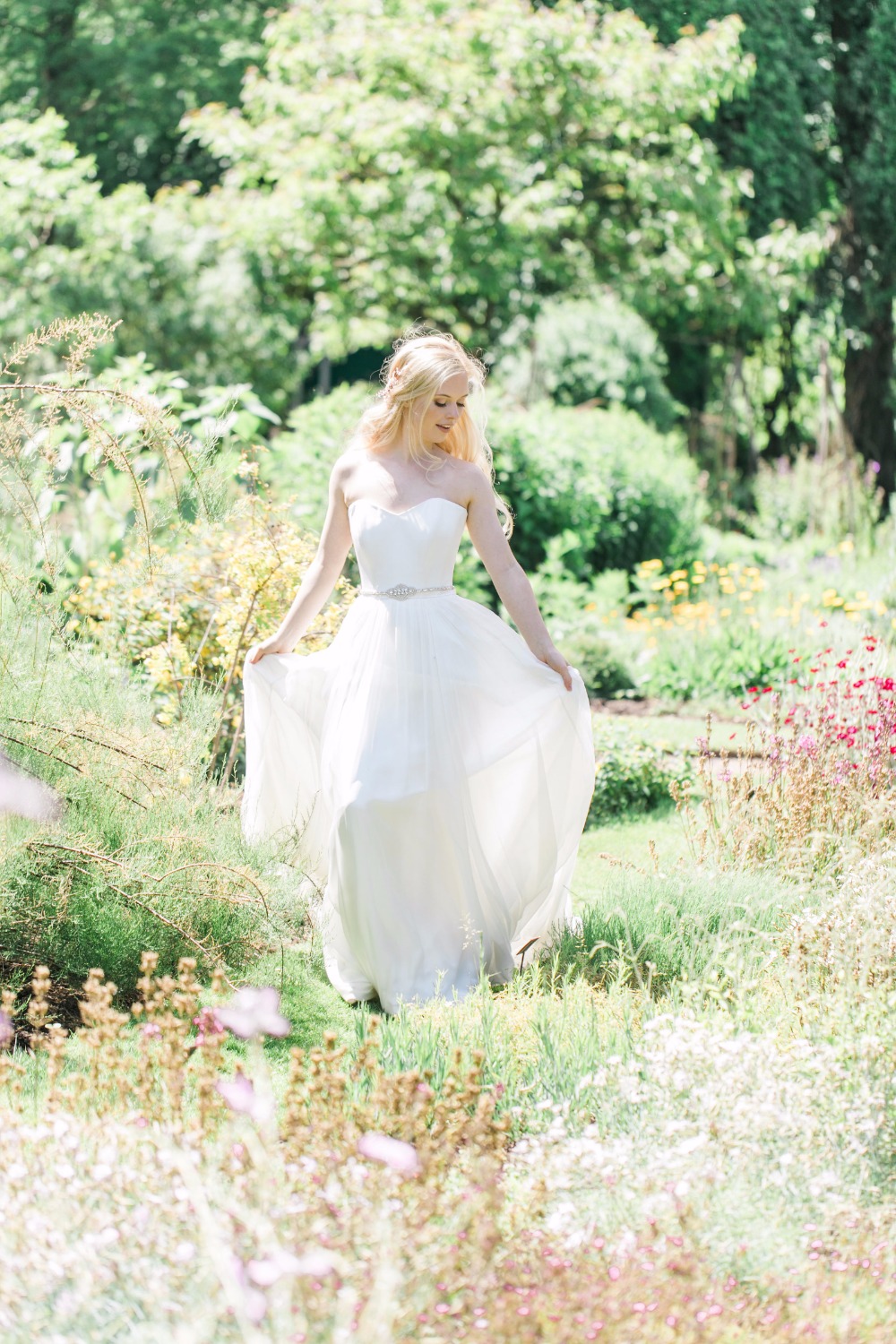 wedding-submission-from-wonderland