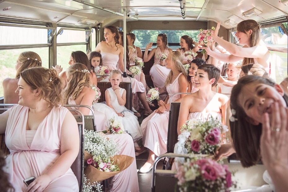 5 Reasons Youâll Want to Have a Huge Bridal Party
