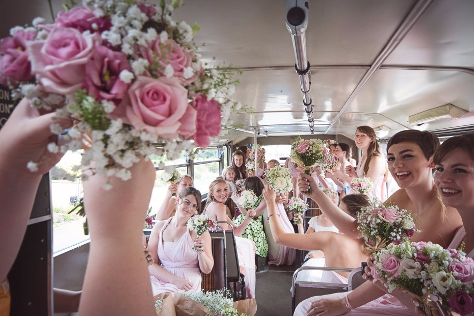 5 Reasons Youâll Want to Have a Huge Bridal Party