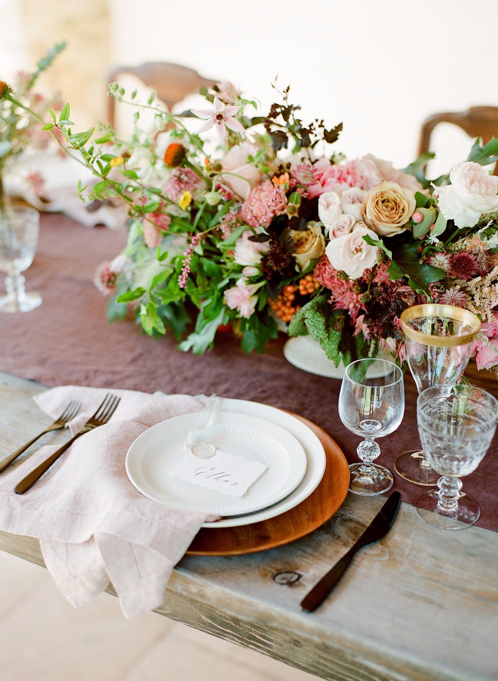7-fabulous-ways-to-use-flowers-on-your