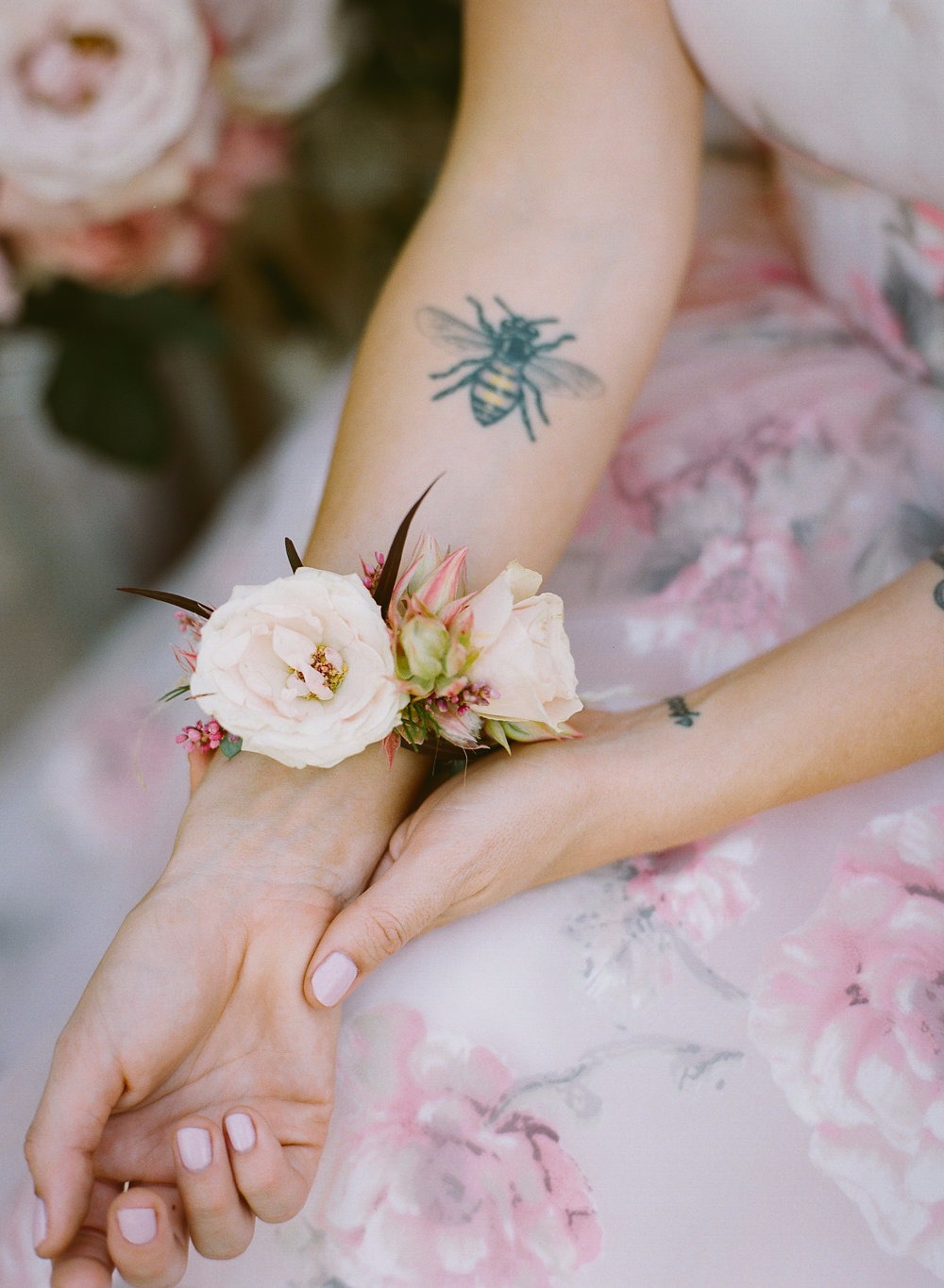 7-fabulous-ways-to-use-flowers-on-your