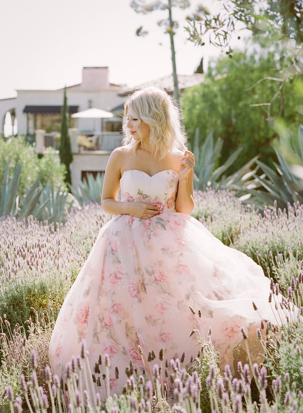 7-fabulous-ways-to-use-flowers-on-your