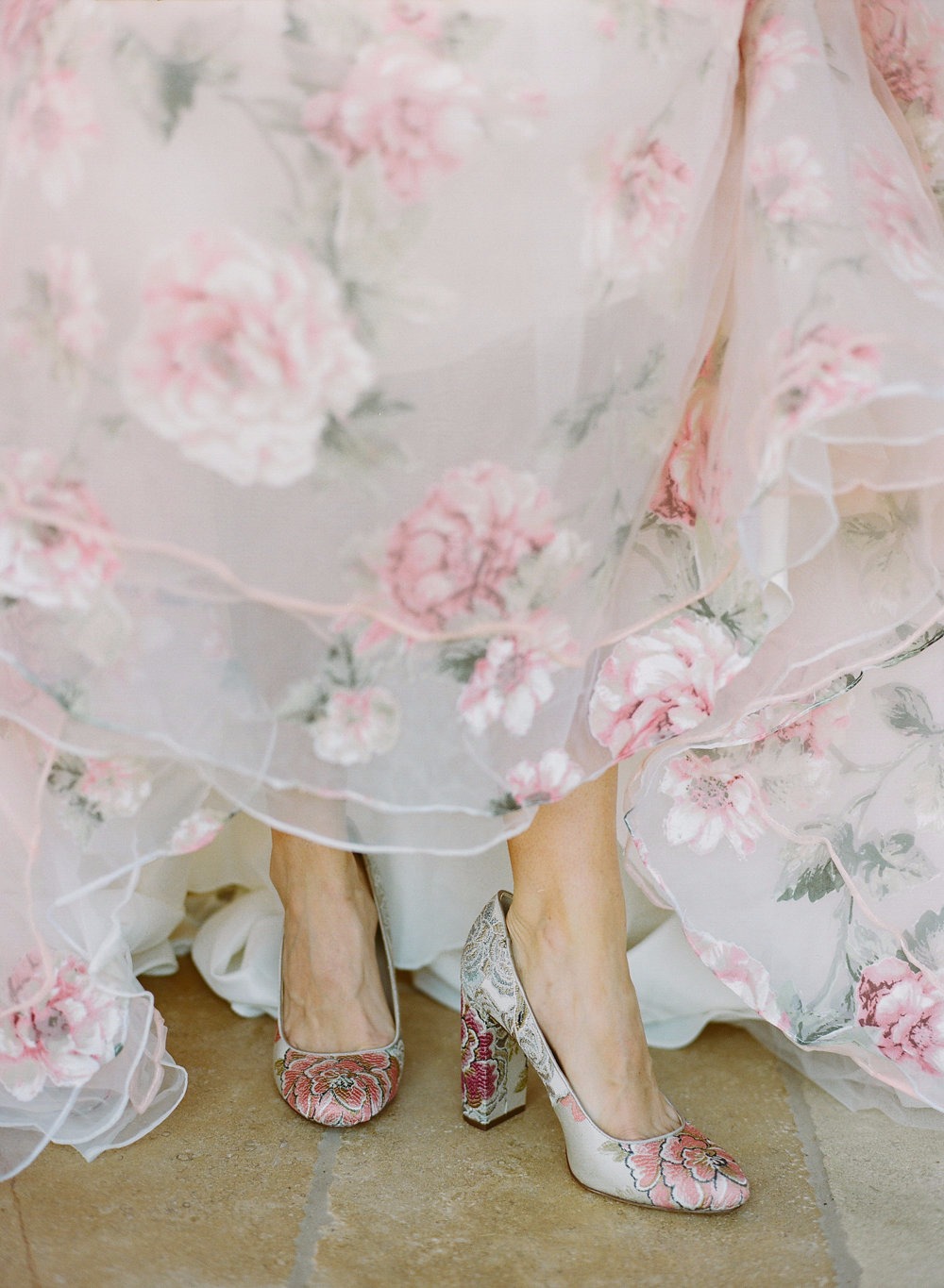 7-fabulous-ways-to-use-flowers-on-your