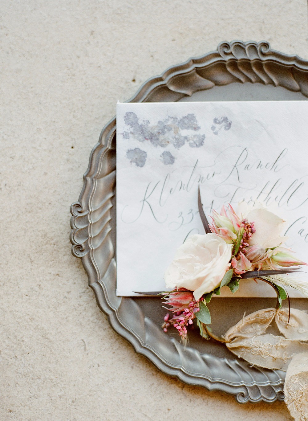 7-fabulous-ways-to-use-flowers-on-your