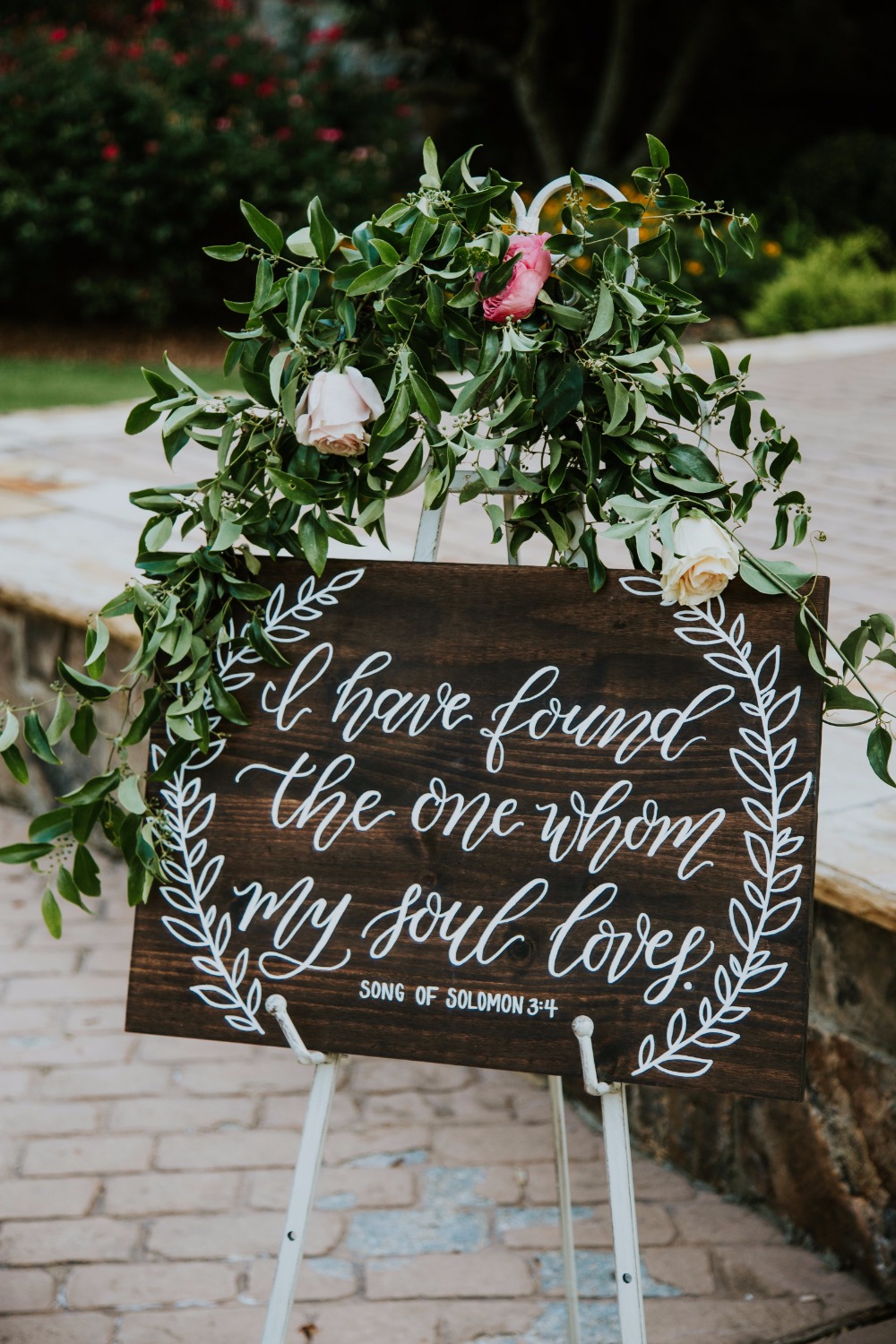 8-ways-to-use-romance-amp-roses-on