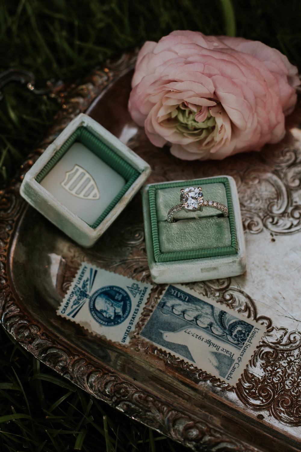 8-ways-to-use-romance-amp-roses-on