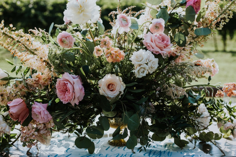 8-ways-to-use-romance-amp-roses-on