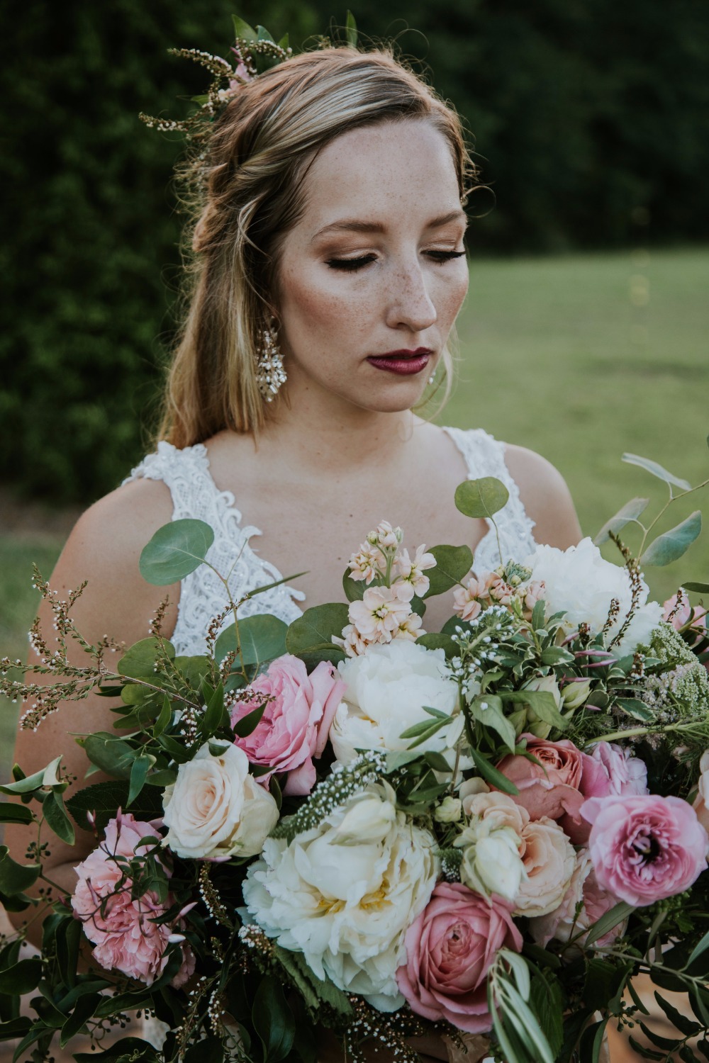 8-ways-to-use-romance-amp-roses-on