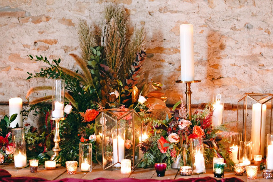 organic and glamorous candle lit fall wedding decor