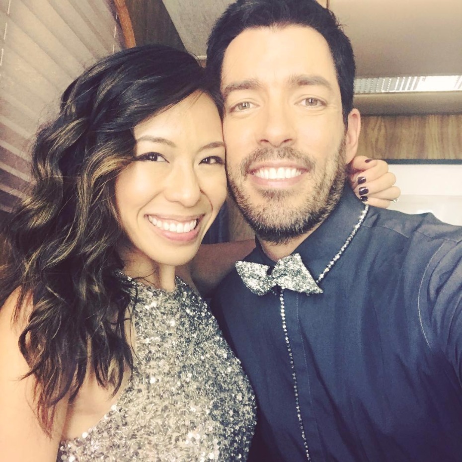 How-To Dance With Your Leading Lady As Told By Drew Scott