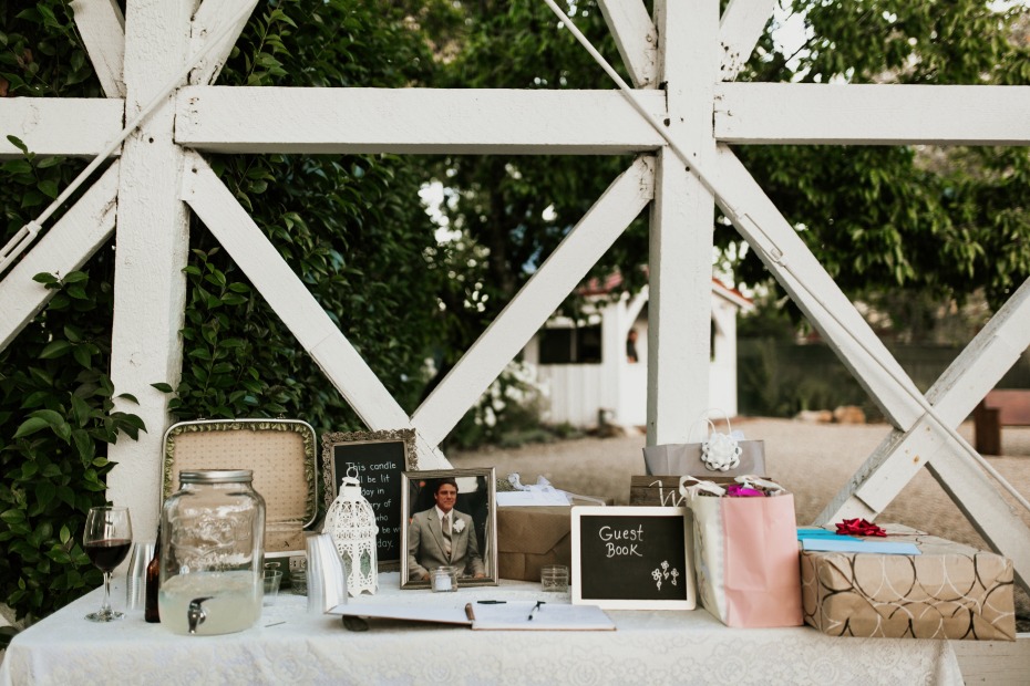 welcome wedding table