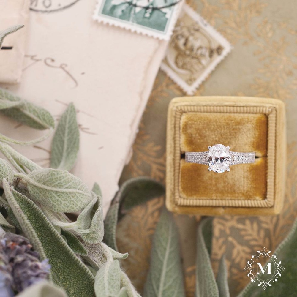 free-mrs-box-with-a-mars-fine-jewelry