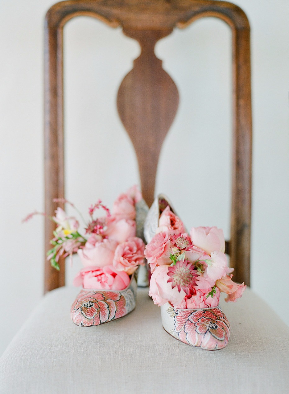 flower shoes and floral inserts