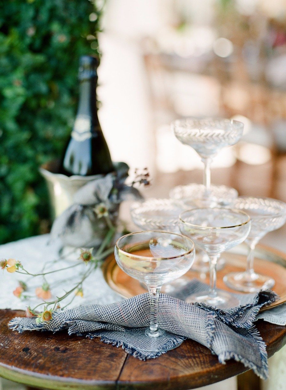 elegant champagne bar with a delicate smattering of fall flowers
