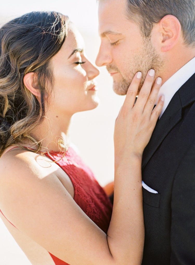 How To Have A Hip / Glam + Minimalist Engagement Shoot