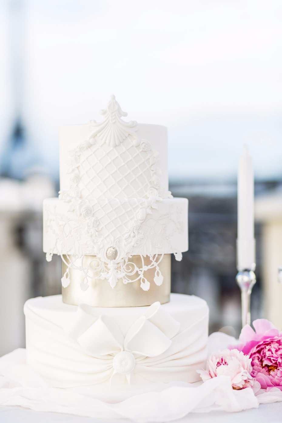 elegant gold and white wedding cake