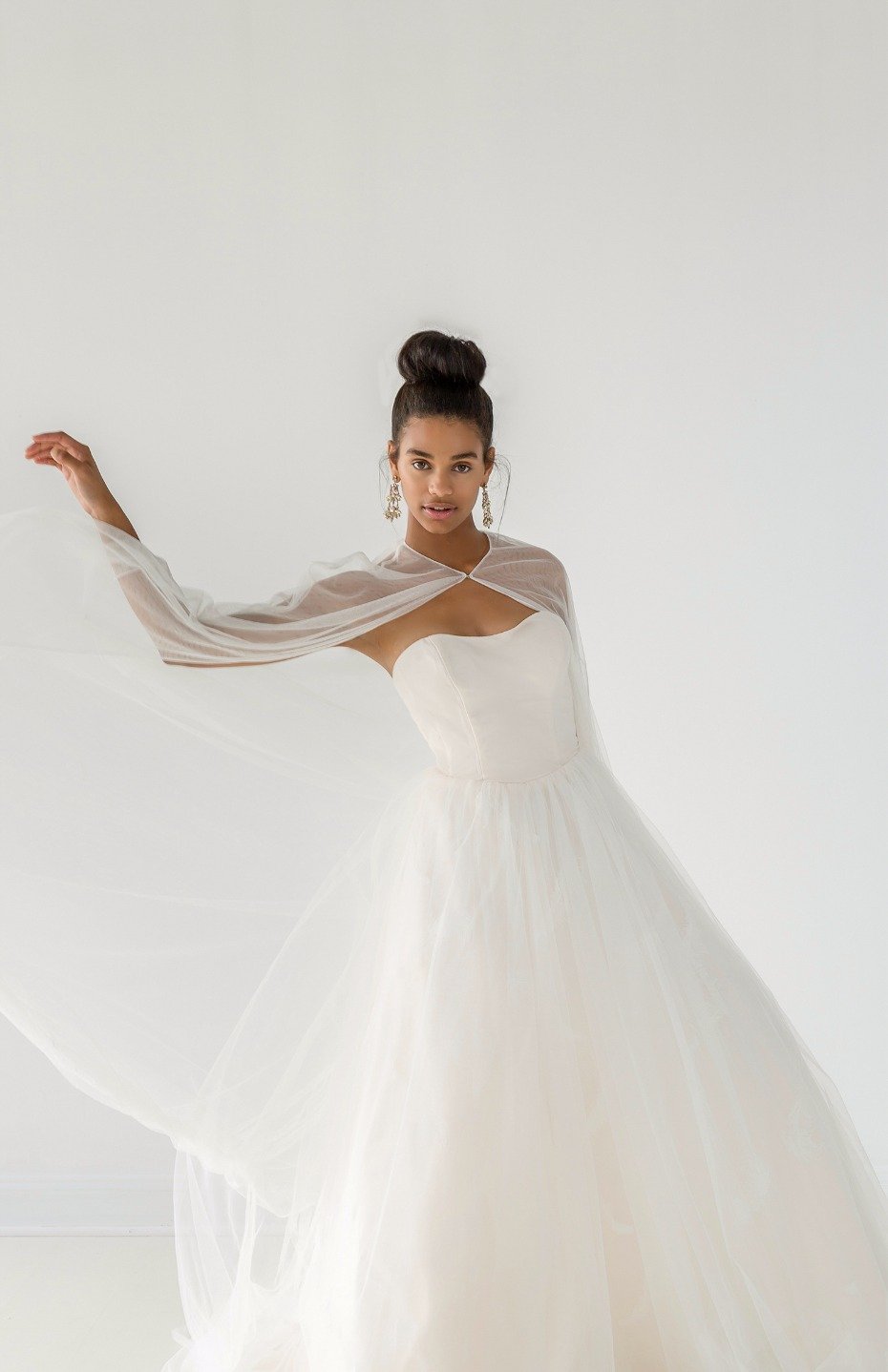 Ivy & Aster Fall 2018 Bridal Collection Twirl Cape