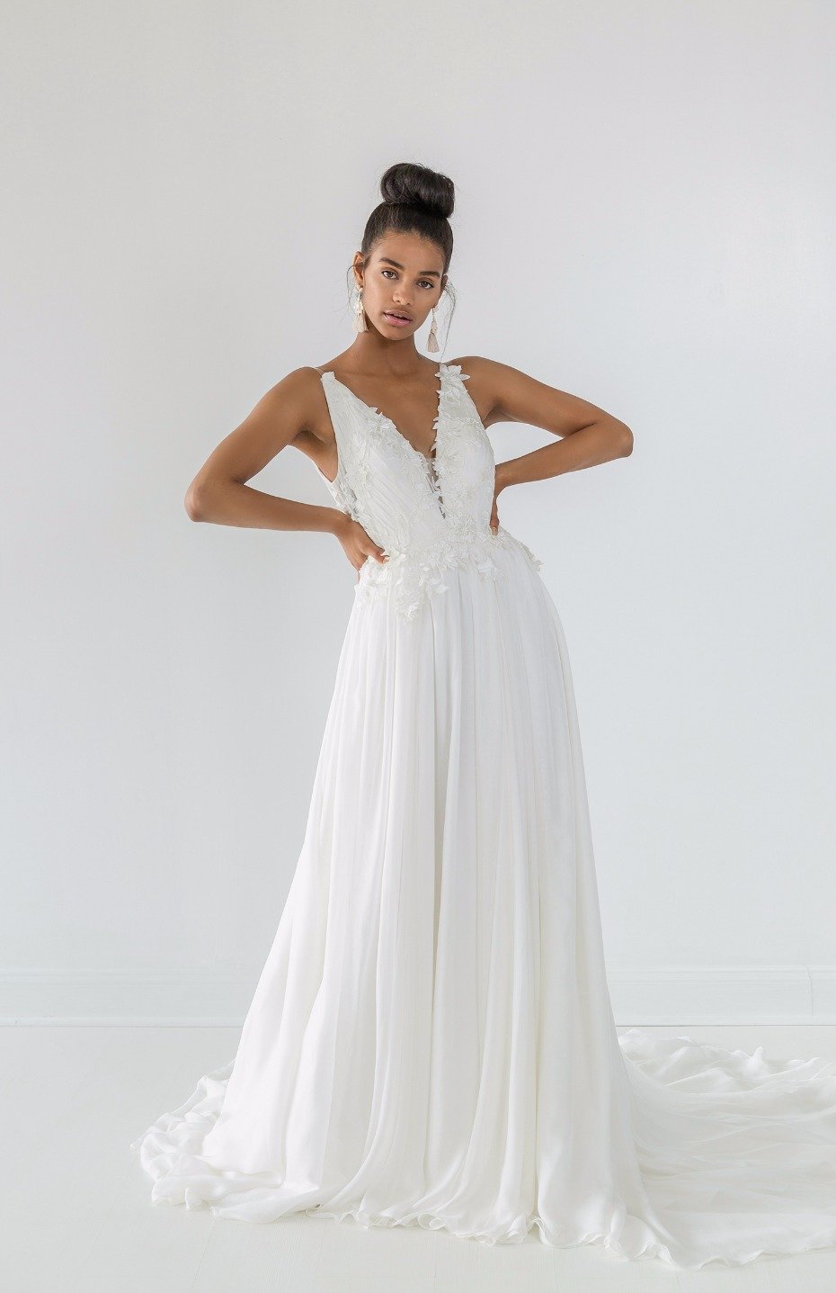 Ivy & Aster Fall 2018 Bridal Collection Yvonne