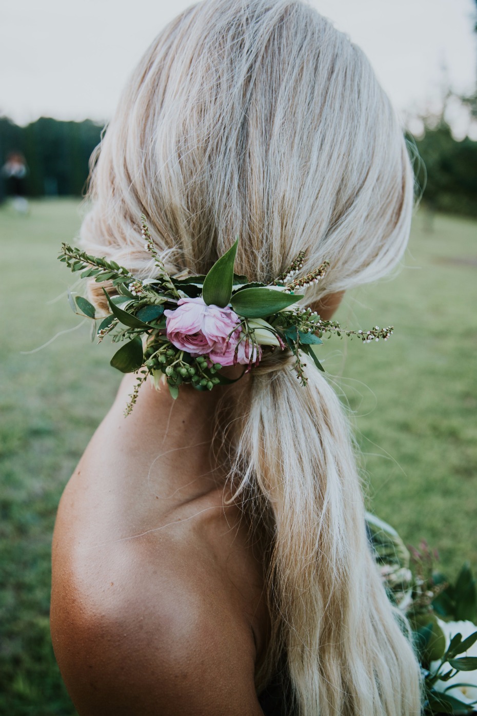 romantic rose hair adornment