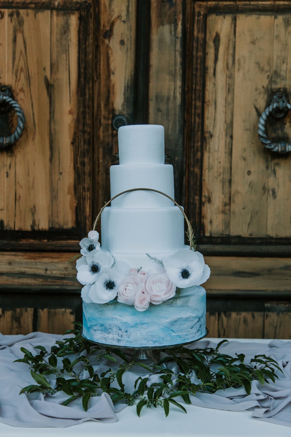 romantic wedding cake