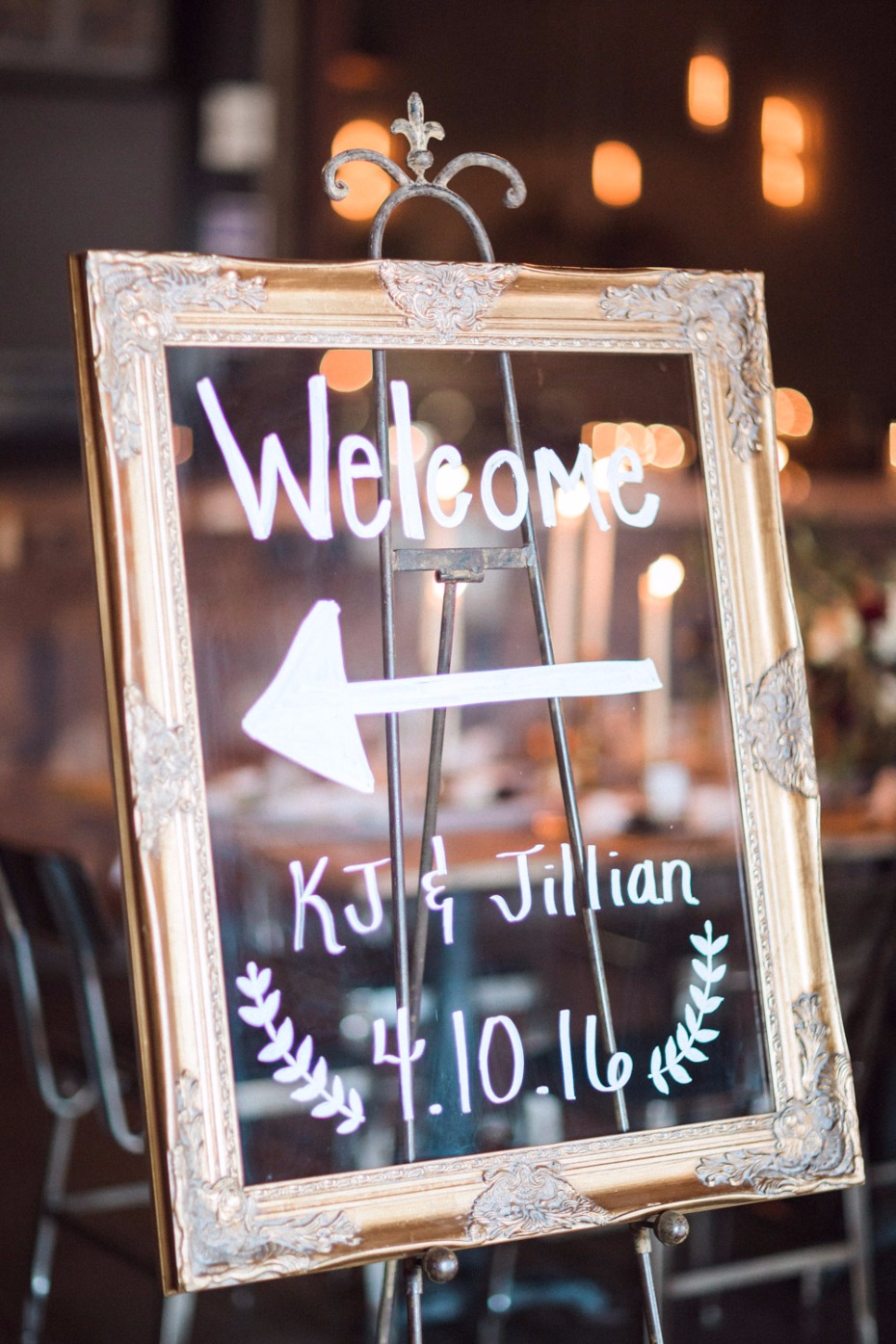 KJ and Jilian wedding welcome sign with arrow decoration