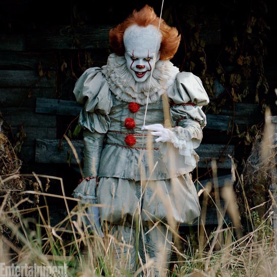 Pennywise It Movie Want a Balloon