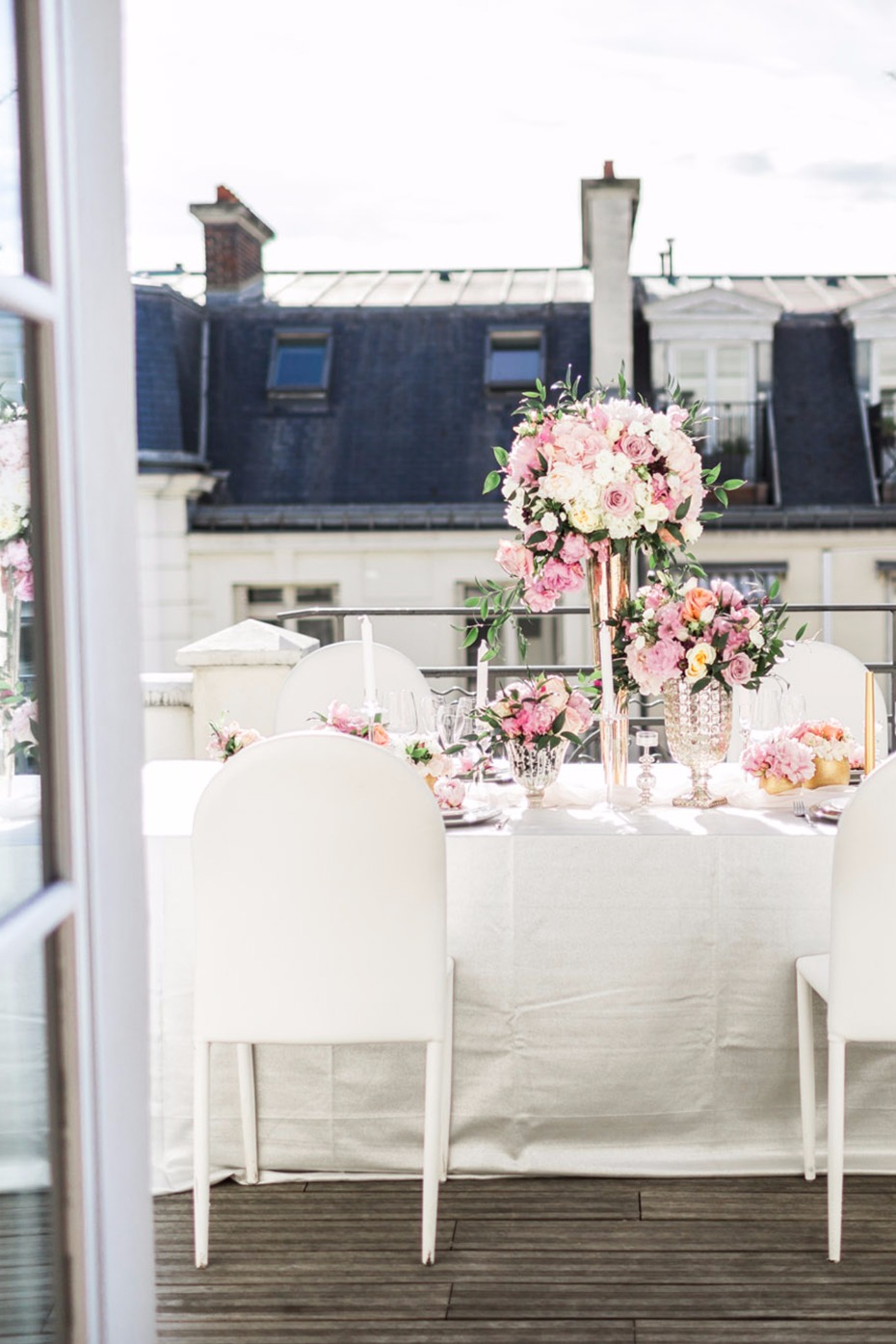 rooftop reception for your wedding in Paris