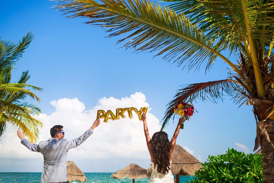 Party wedding in Mexico
