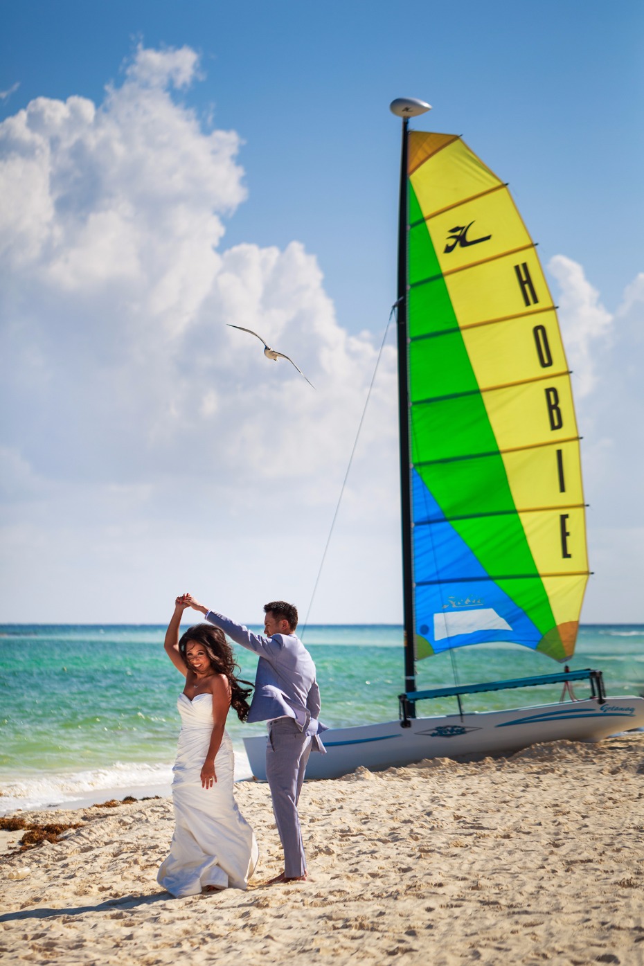 Colorful and fun beach wedding in Mexico