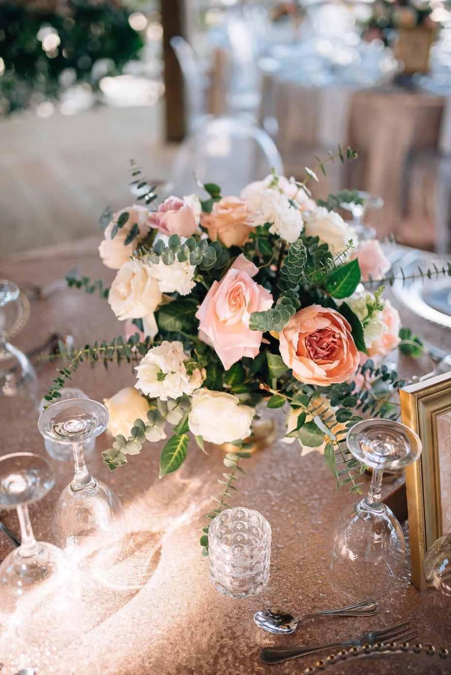 elegant wedding flowers for your table centerpieces