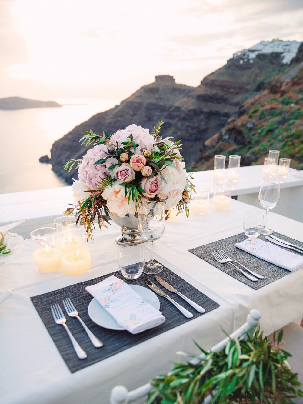 Sweetheart table for two with a view
