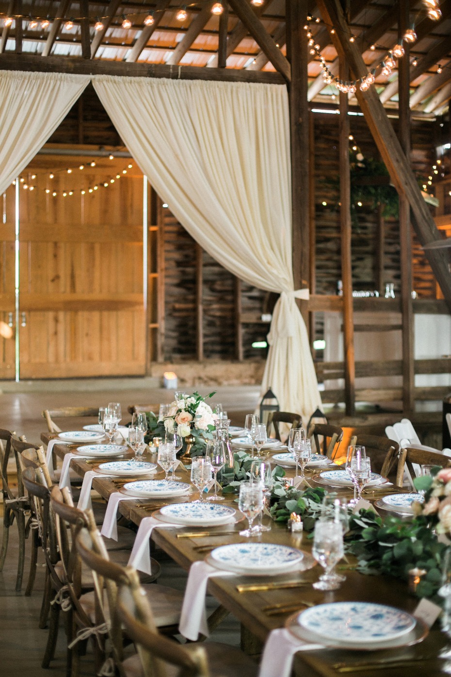 rustic chic wedding reception in a barn