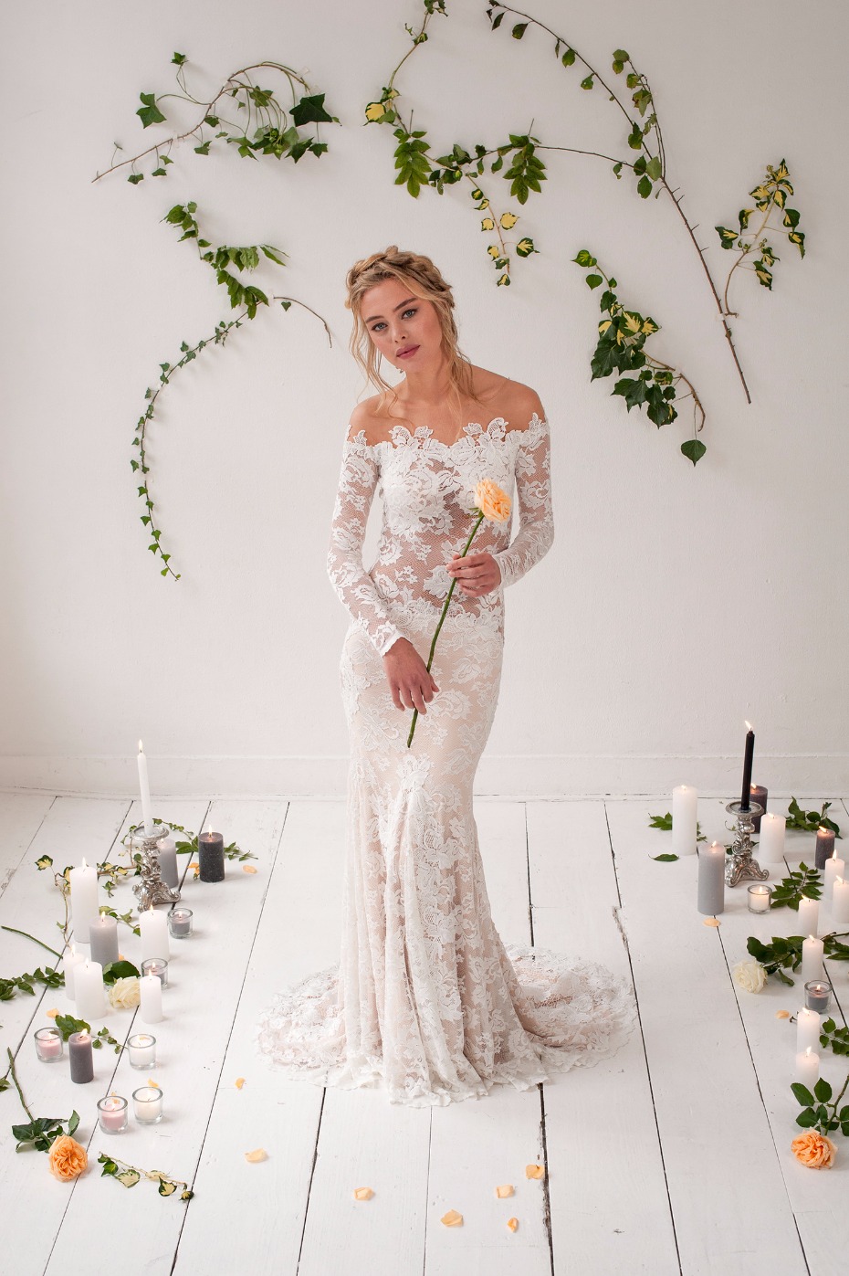 Gorgeous lace gown from Olvi's