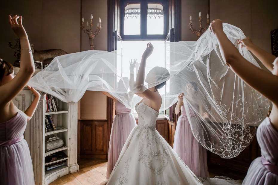 veiling the bride