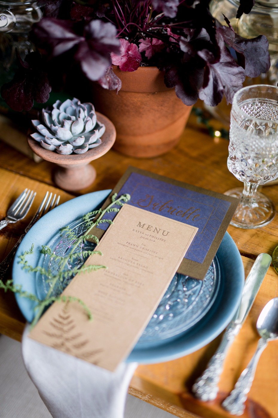 letterpressed wedding menu and place cards make your day extra special