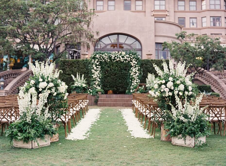 elegant white wedding ceremony decor