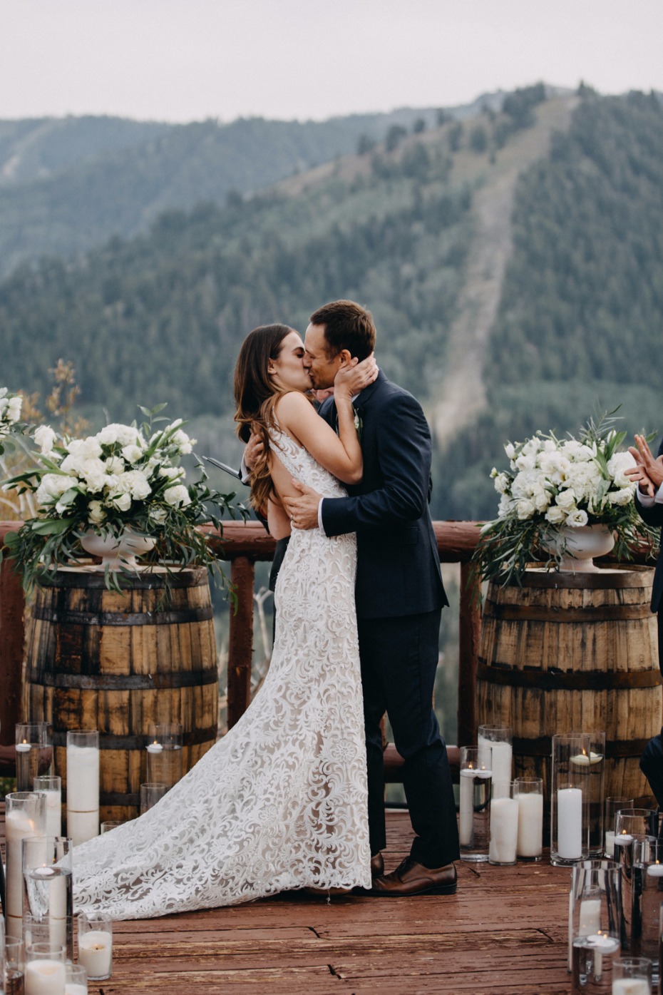 mountain top wedding kiss