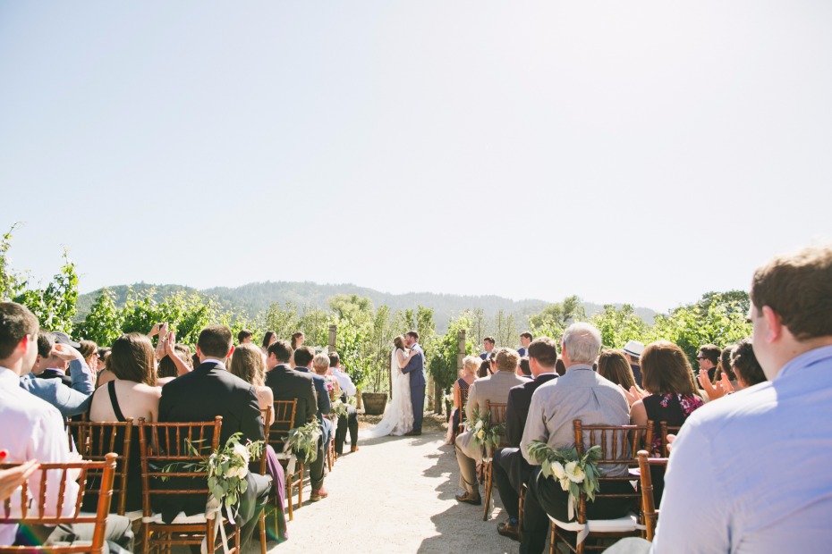 Romantic vineyard ceremony