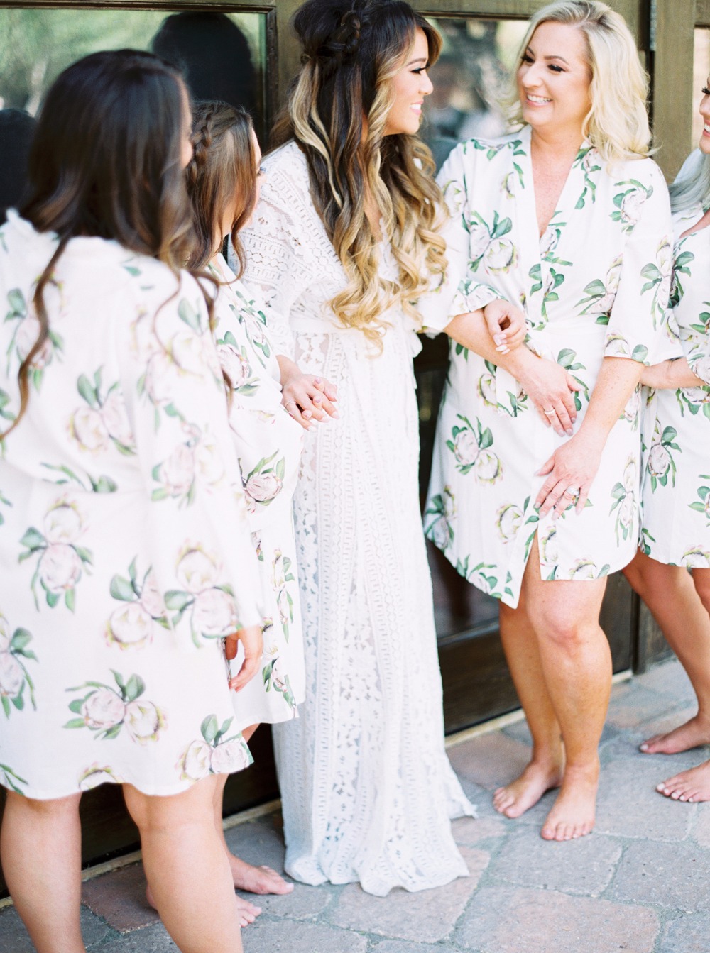 sea-meets-sand-in-this-tropical-themed