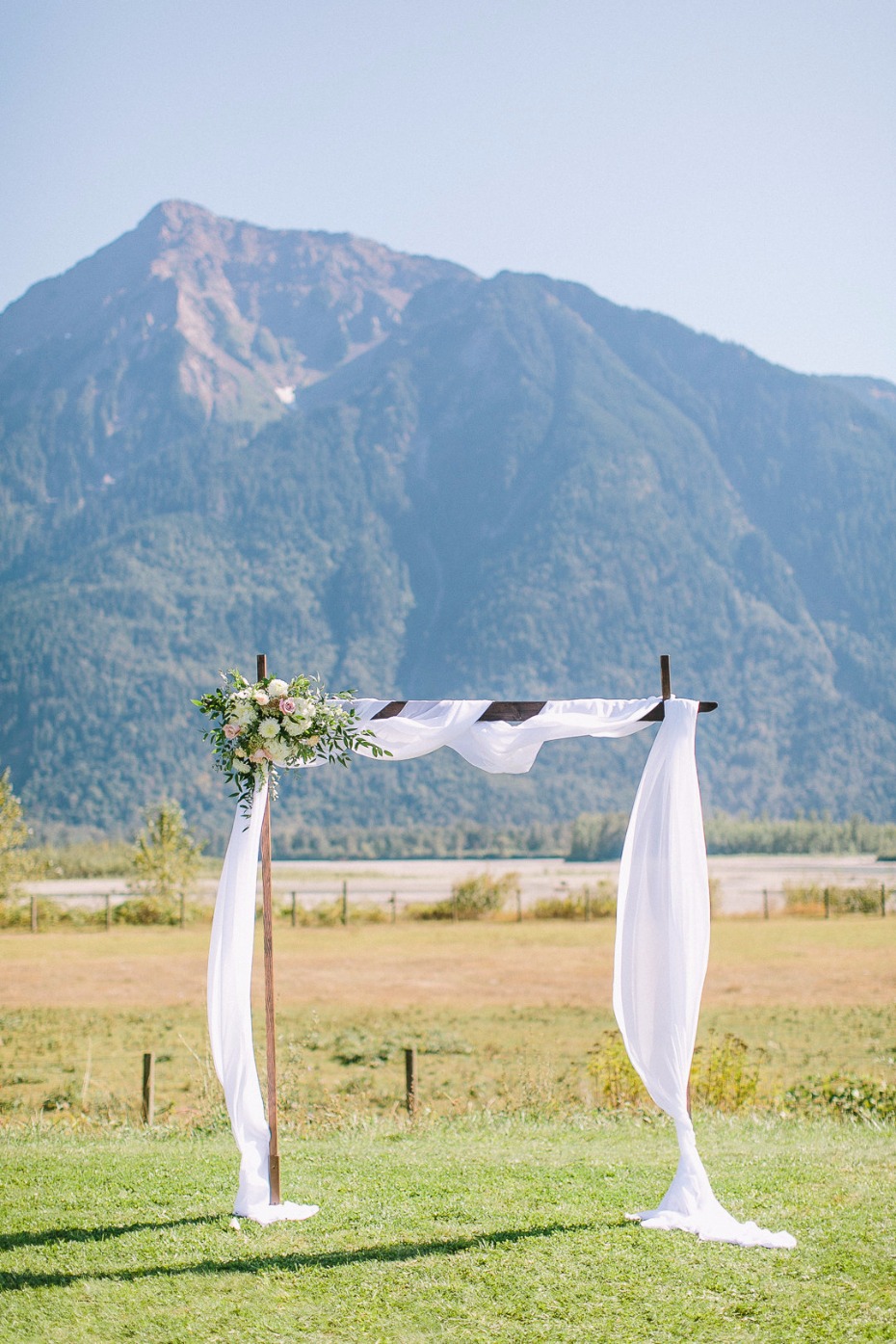 Gorgeous outdoor ceremony at Fraser River Lodge