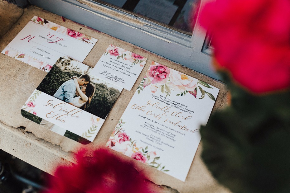 glam chic wedding stationery with a matching floral theme