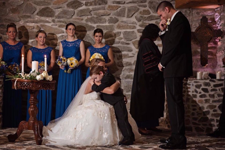 This Bride’s Vows Have Gone Viral for a V. Special Reason