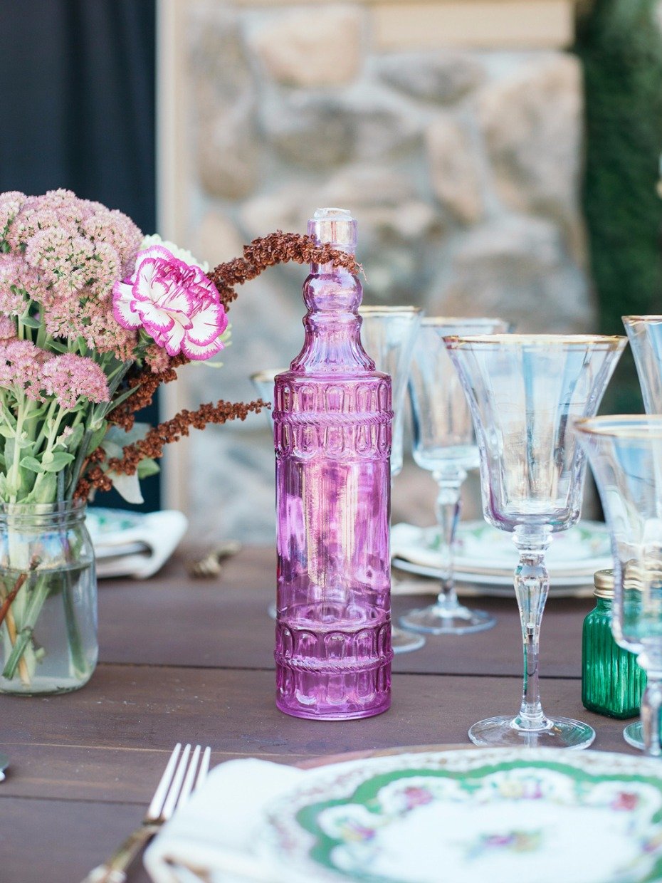 bright and vibrate wedding table decor for your boho style reception