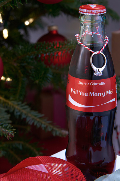 Tips for a Beautiful Winter Wedding From Coke