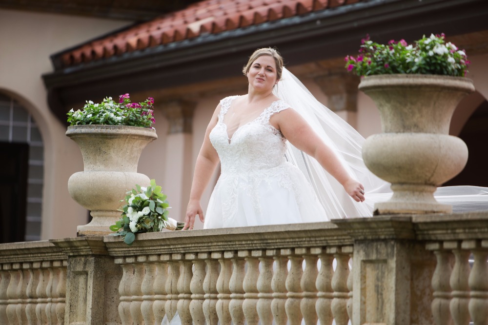 to-all-our-curvy-brides-this-is-a